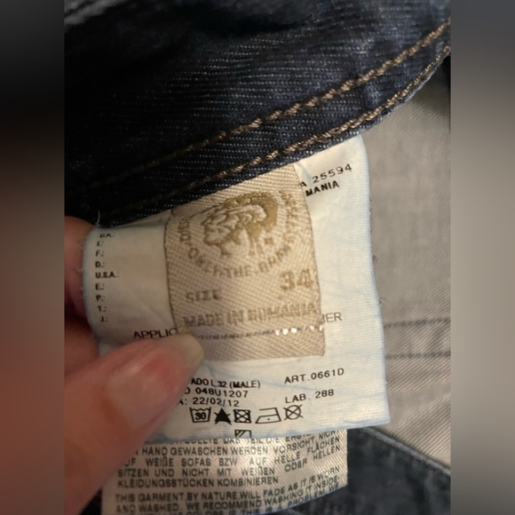 Men’s Diesel Safado Slim Straight Jeans - Picture 7 of 10